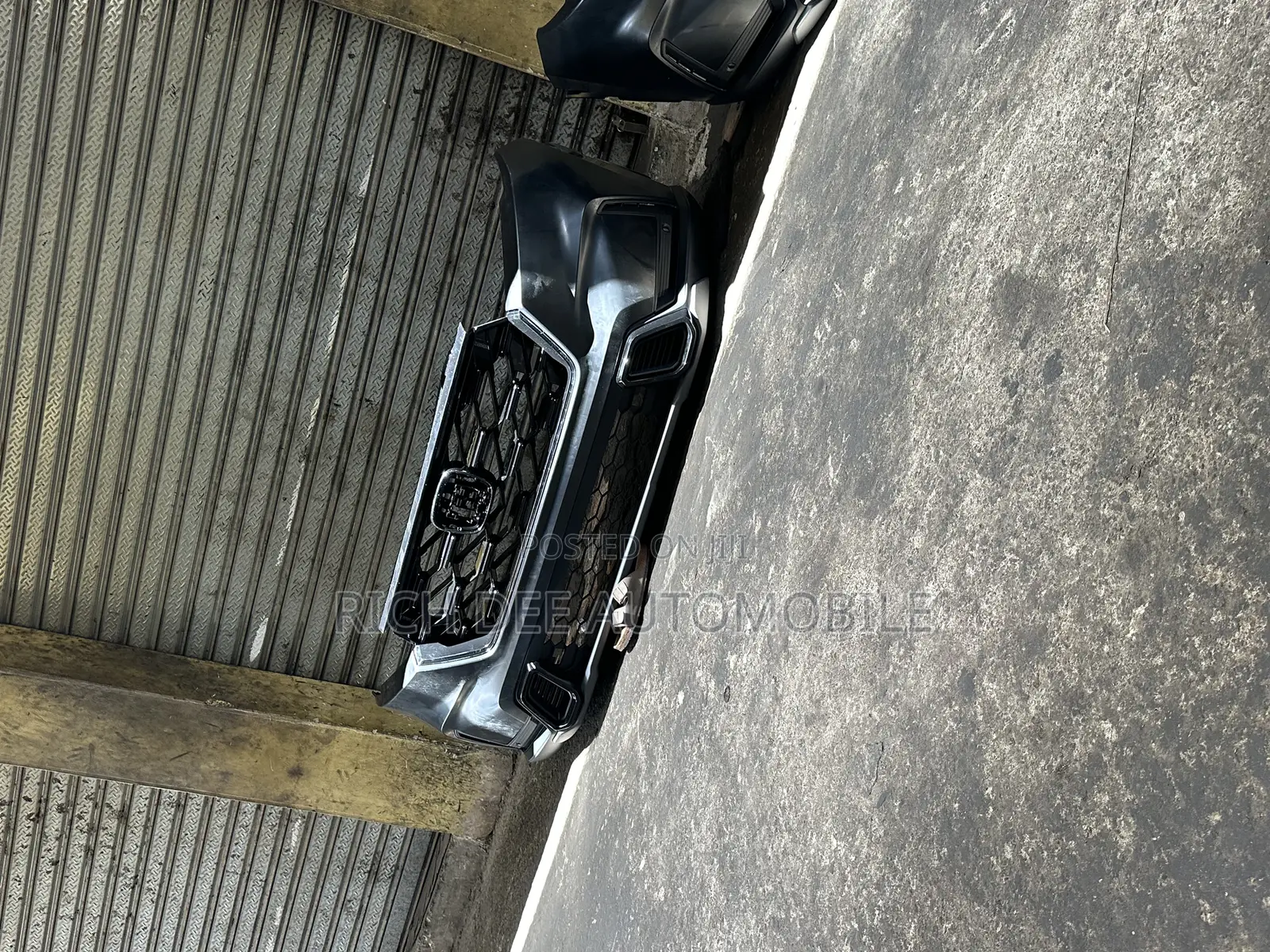 CRV 2023 25 Front Bumper Complete Hybrid