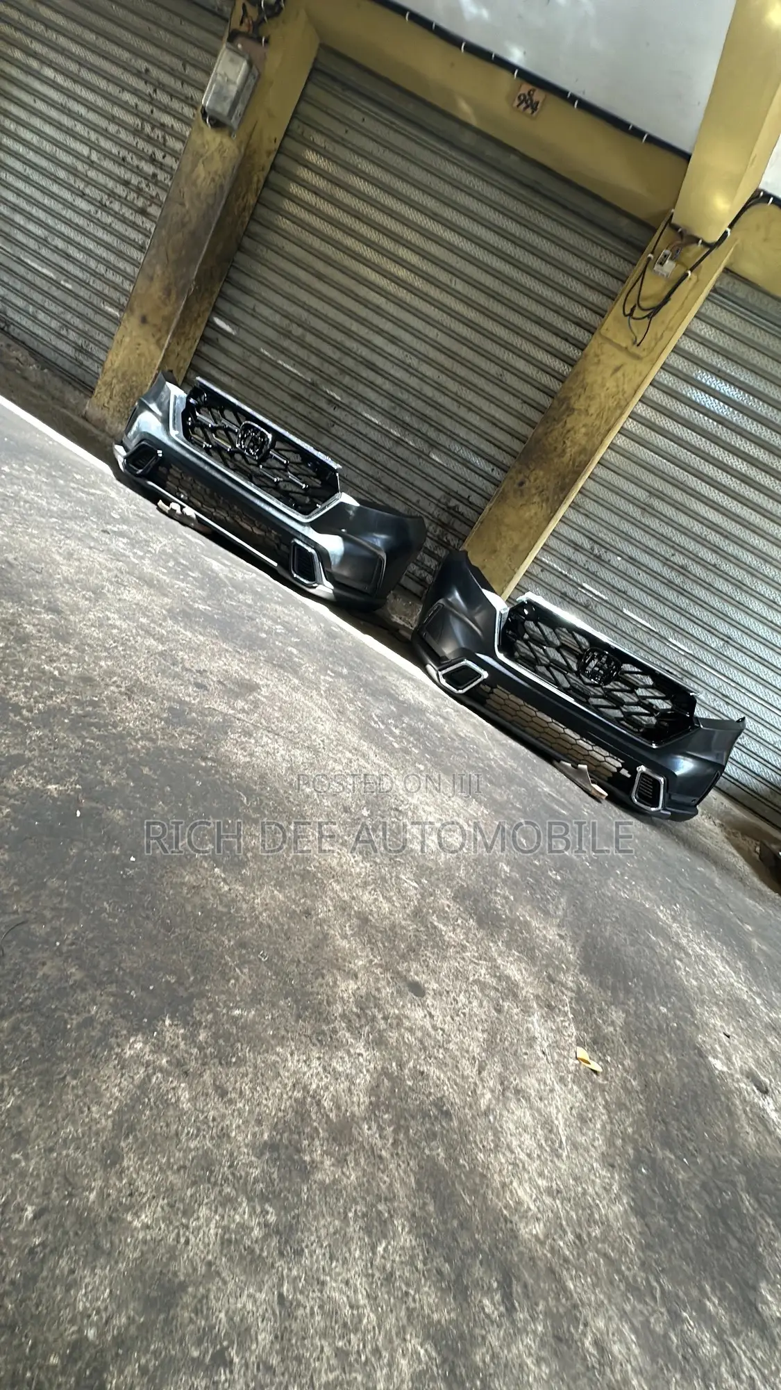 CRV 2023 25 Front Bumper Complete Hybrid