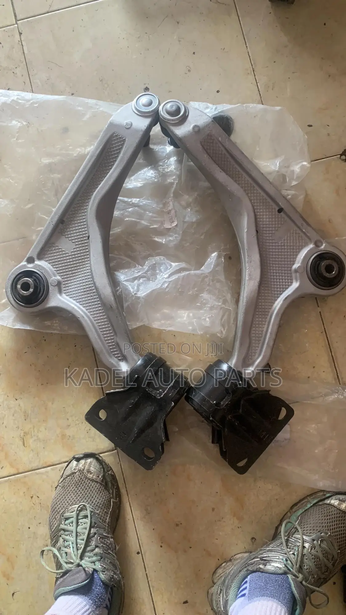 Ford Fusion Lower Arm / Control Arm