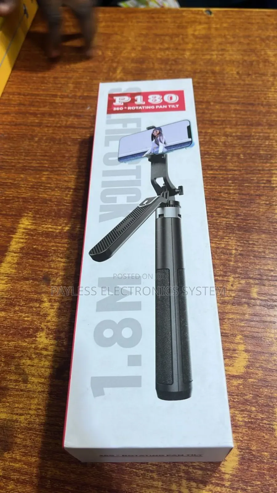 P180 Selfie Stick Quadripod 1.8m Extendable Anti-shake Selfie Stick