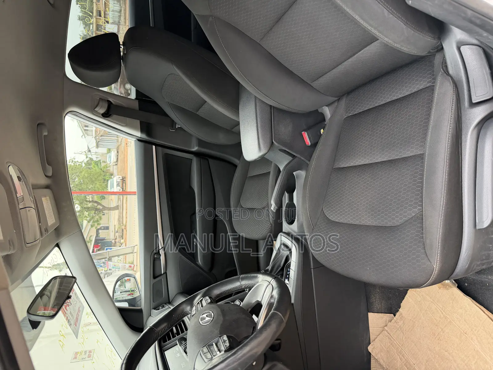Hyundai Elantra 2019 White