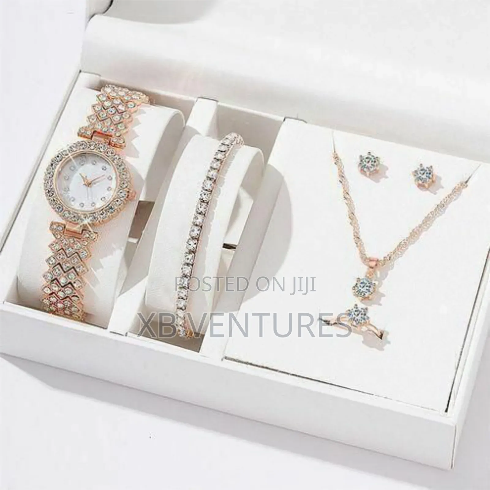 Elegant Silver Jewelry Set for Women