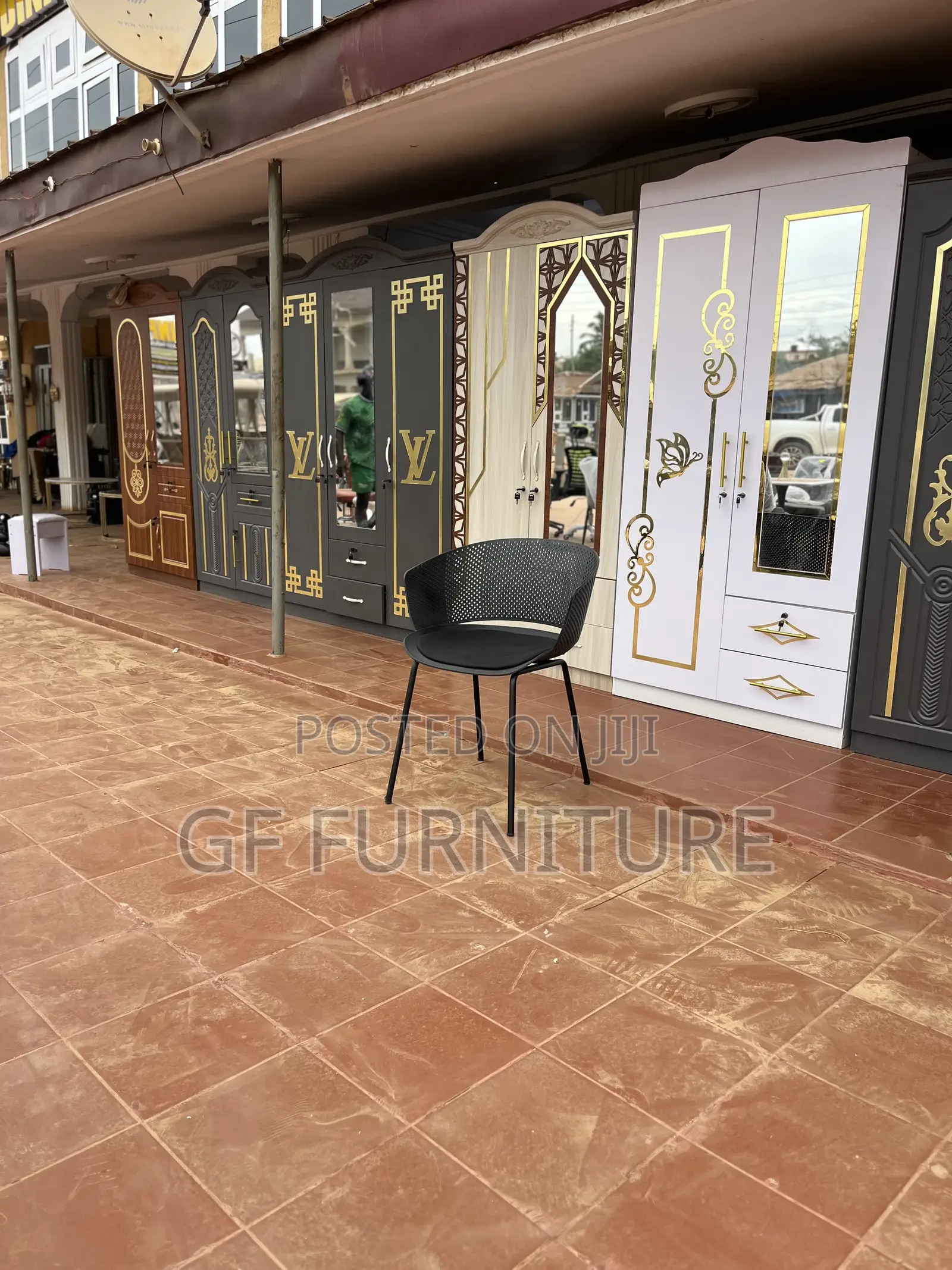 Plastic Dining Chairs