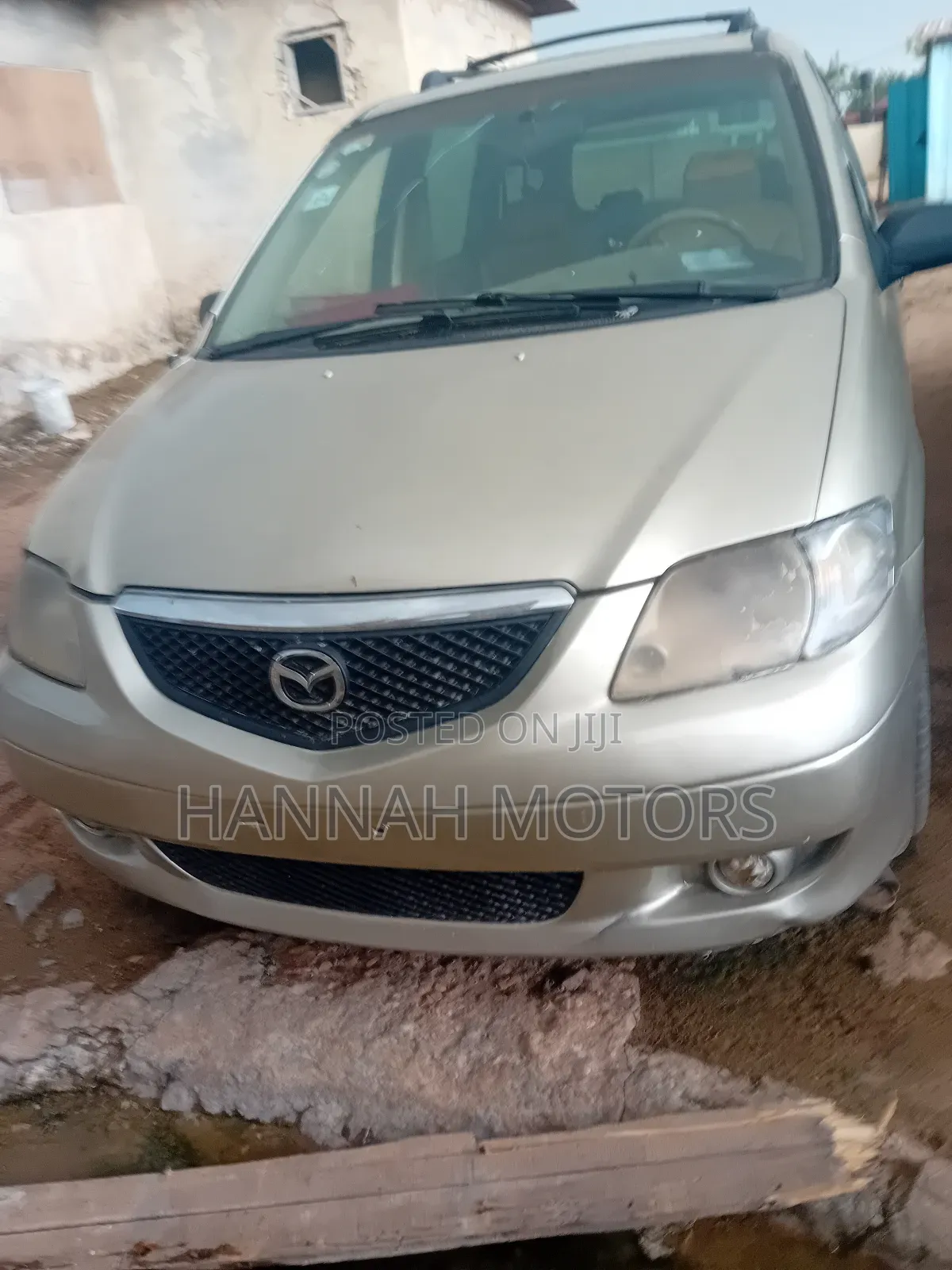Mazda MPV 2005 Gold