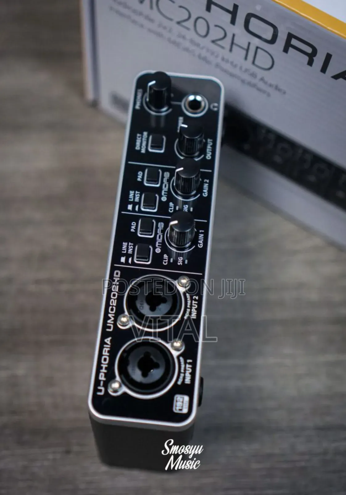 Behringer U-Phoria Umc 202hd