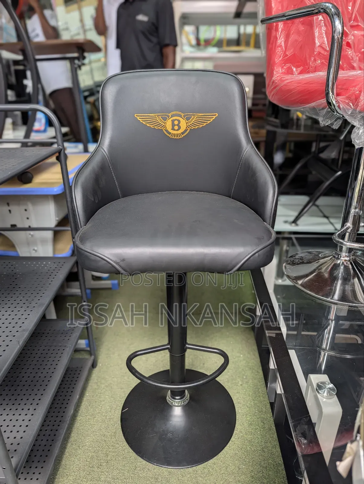 Rotate Counter Stool