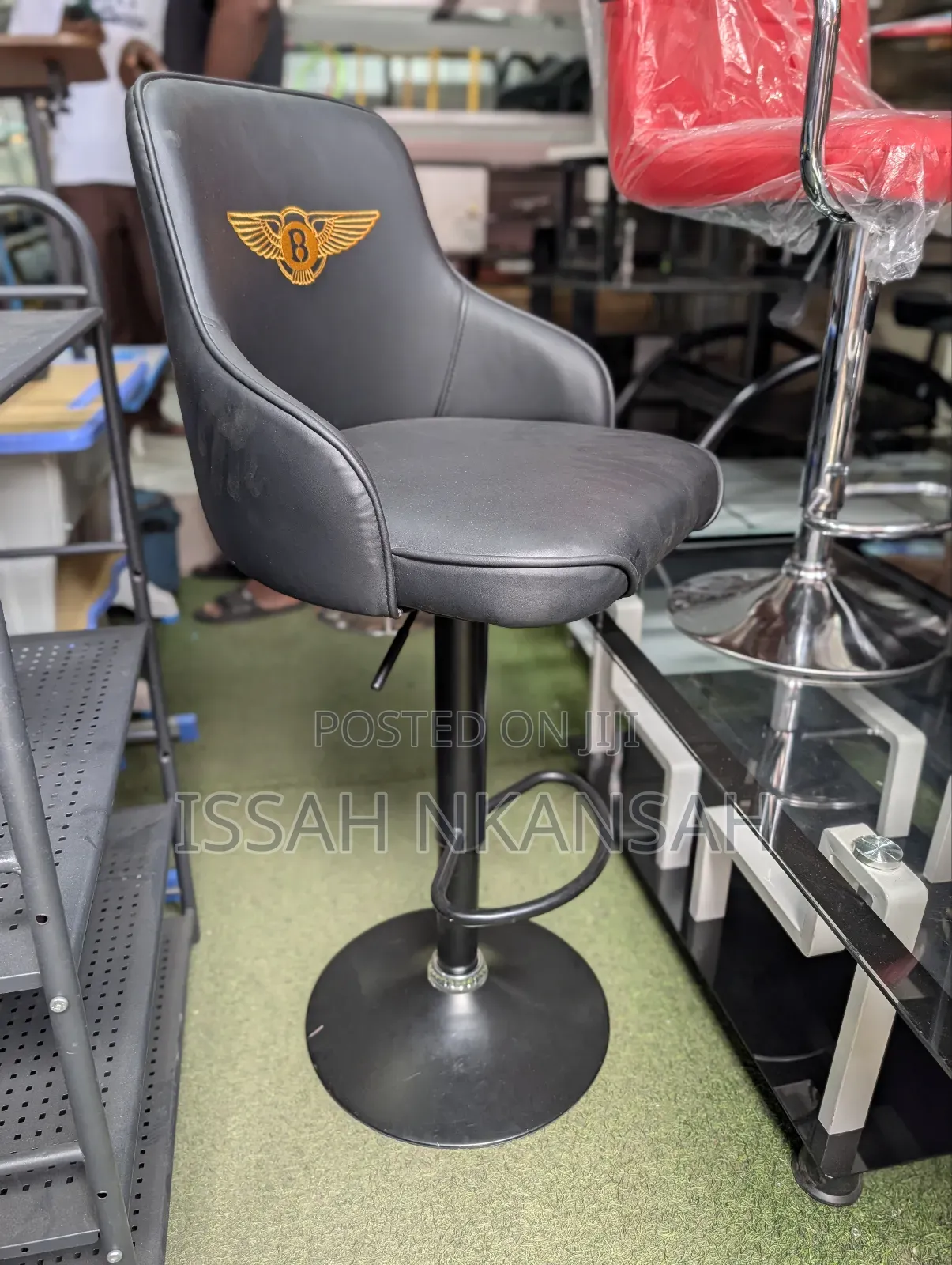 Rotate Counter Stool