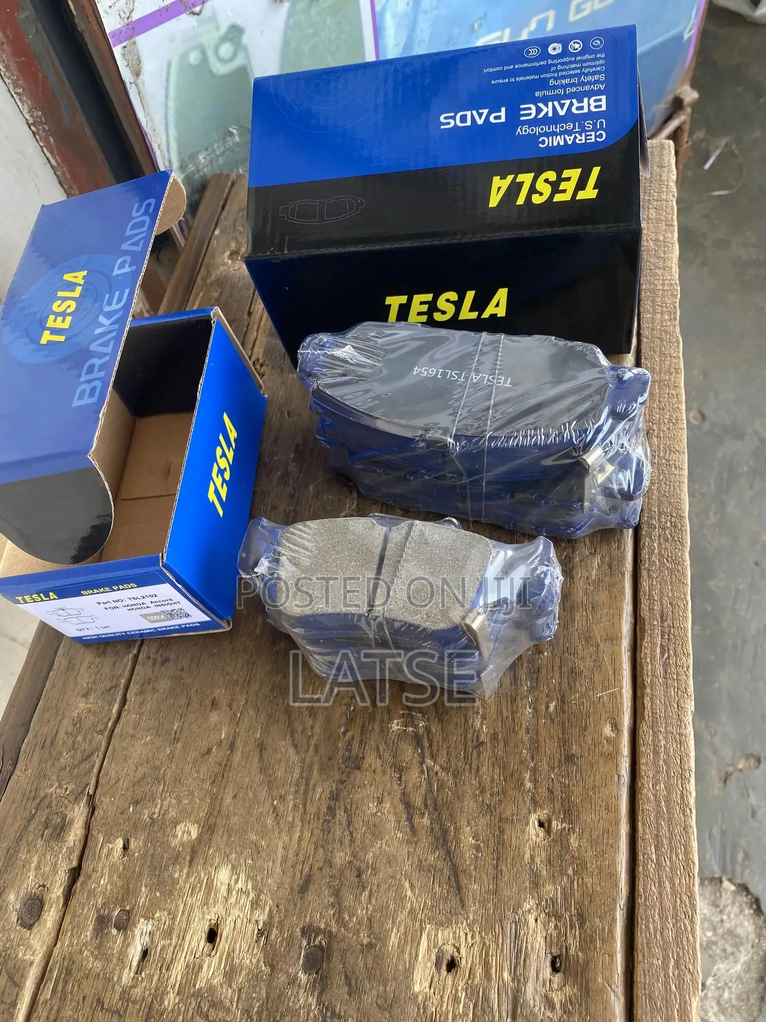 Tesla Ceramics Break Pads for Honda Accord 2018-2022 (Front and Back)