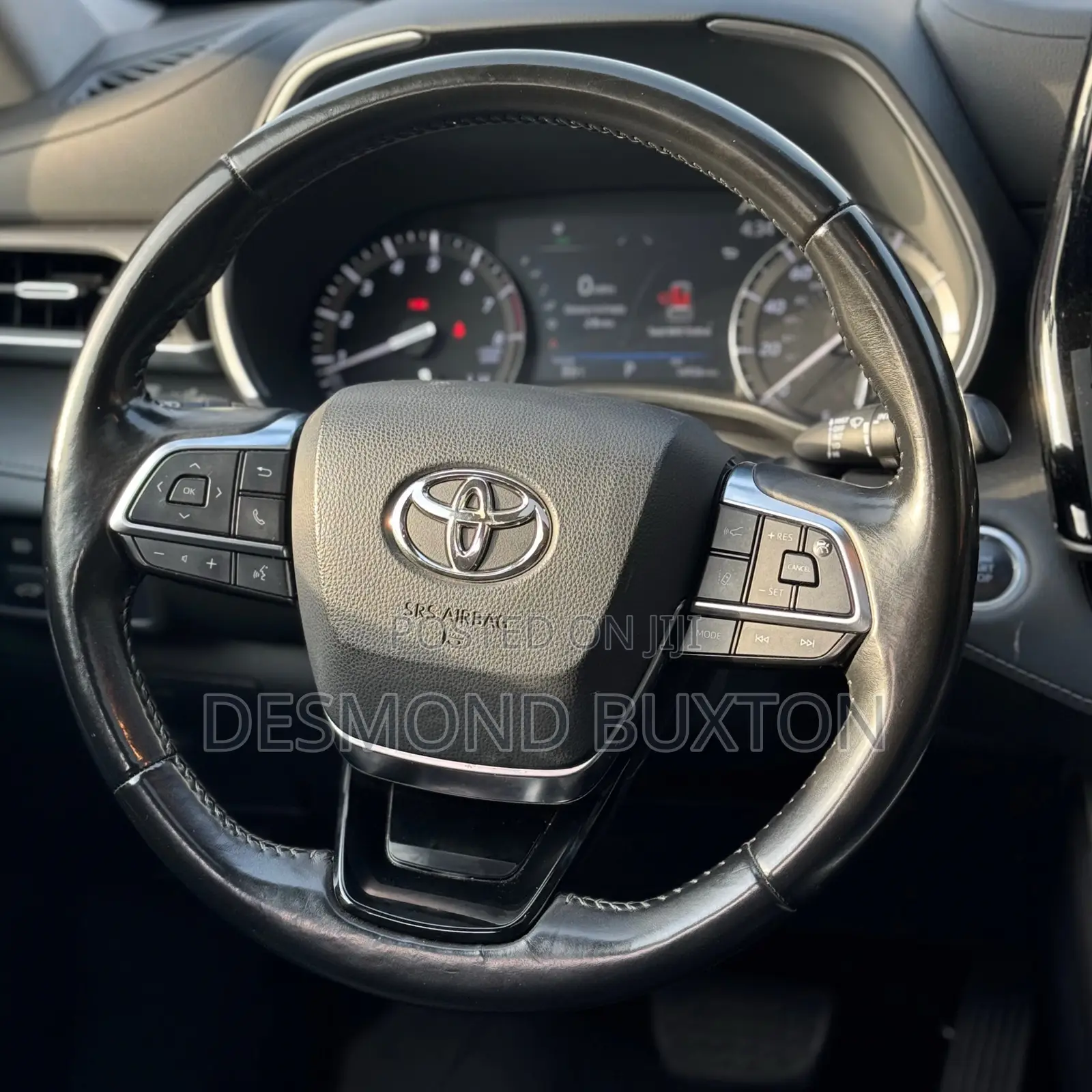 Toyota Highlander XLE 2021 Gray