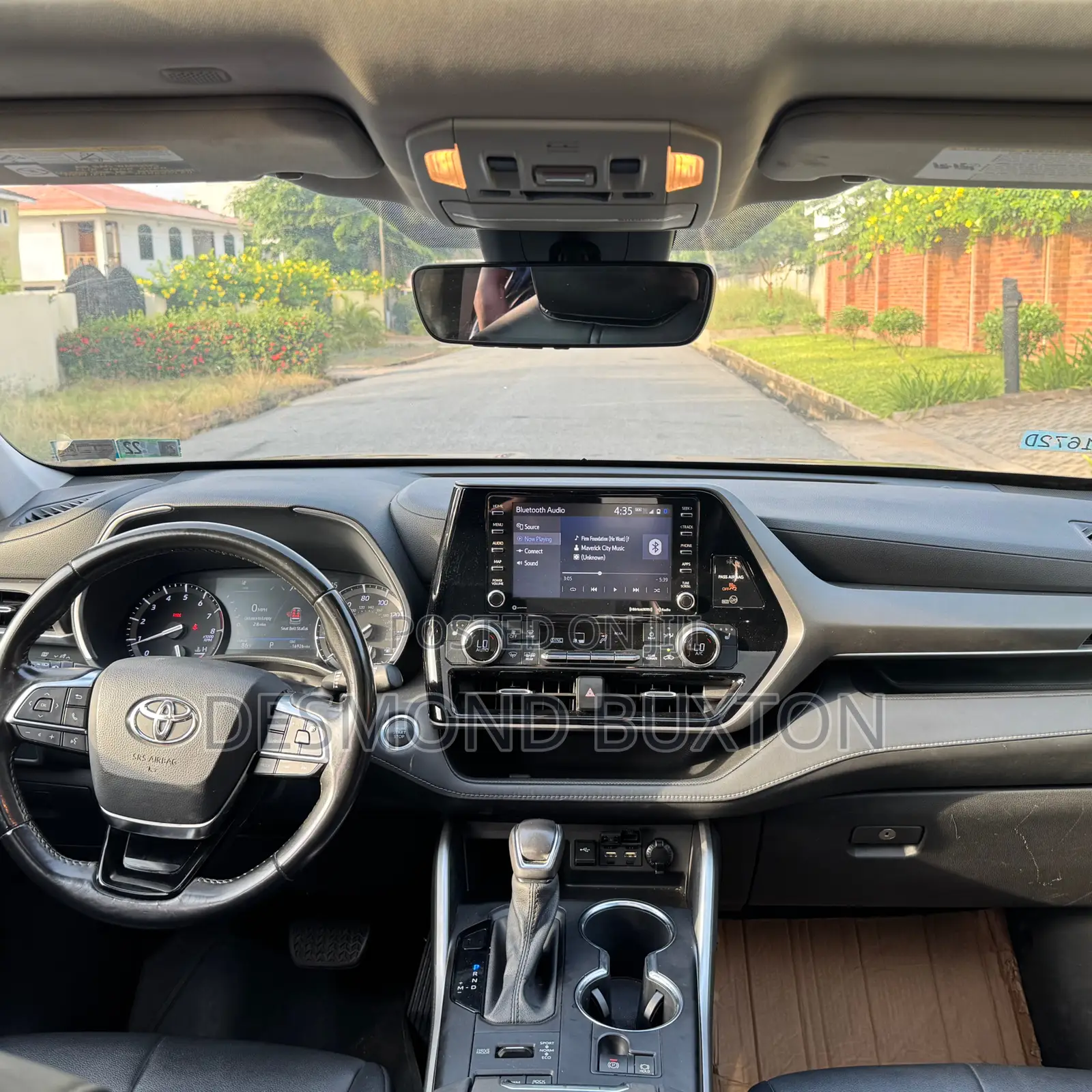 Toyota Highlander XLE 2021 Gray