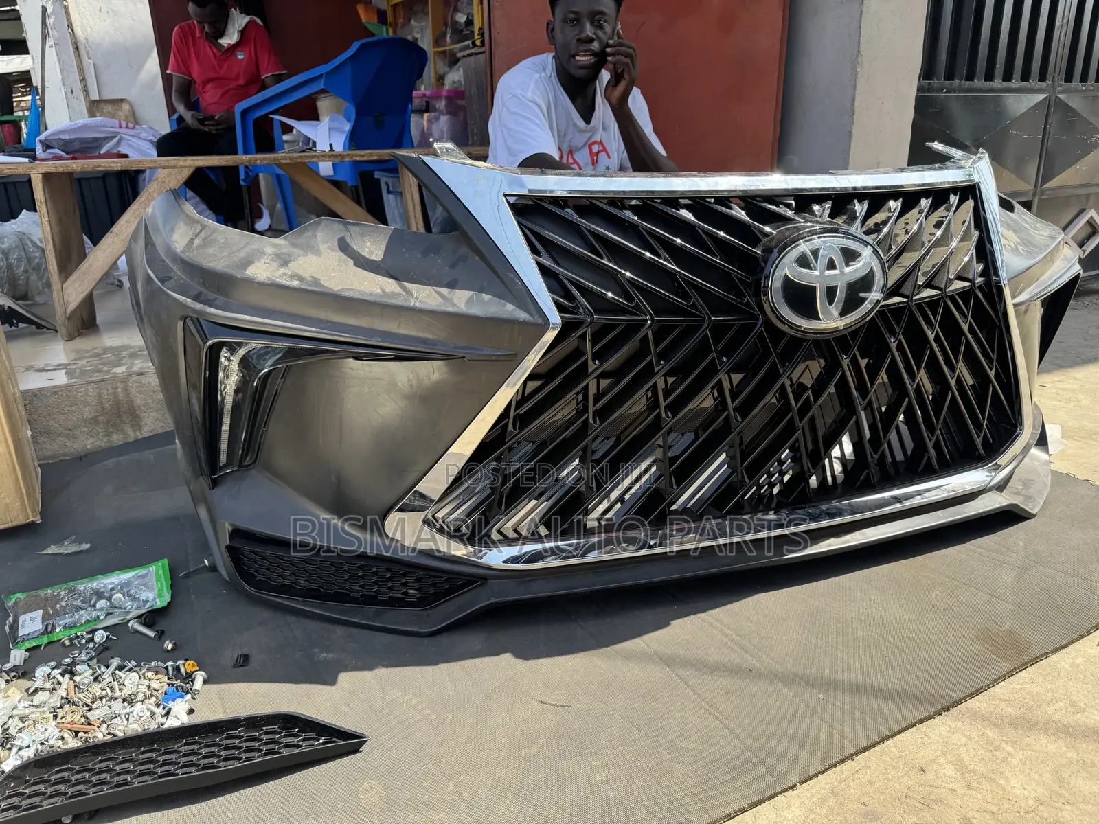 Toyota Fortuner 2016 2017 2018 2019 2020 Front Bumper Complete Spec