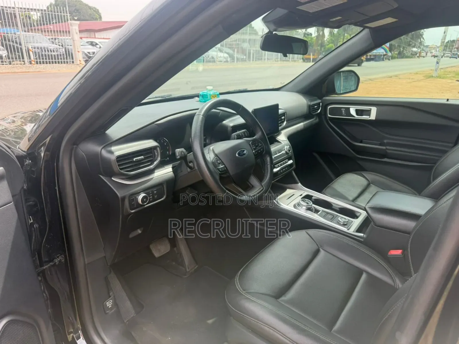 Ford Explorer XLT 4x4 2020 Black
