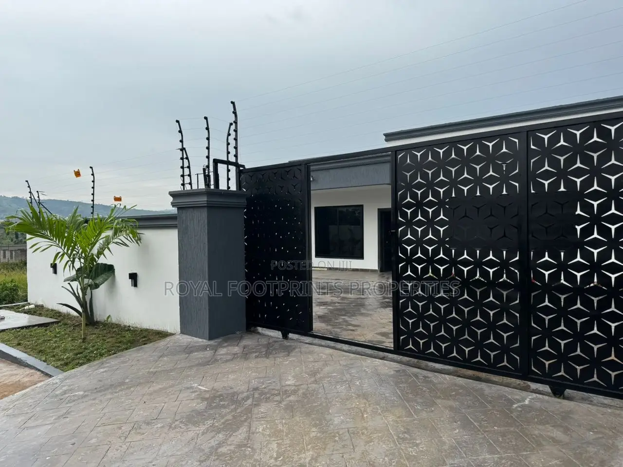 3bdrm House in Royal Footprints, Accra Metropolitan for sale
