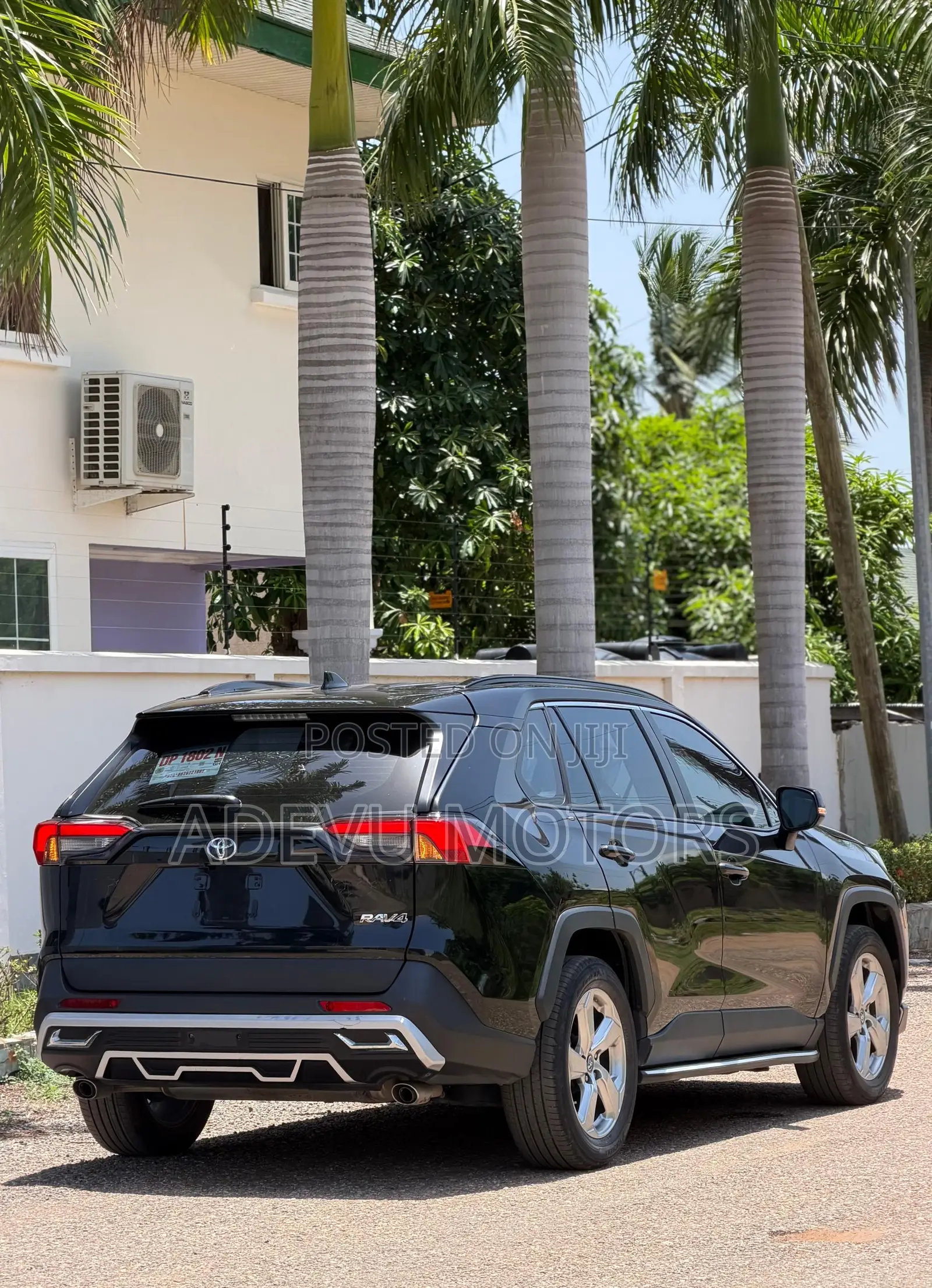 Toyota RAV4 Limited 2021 Black