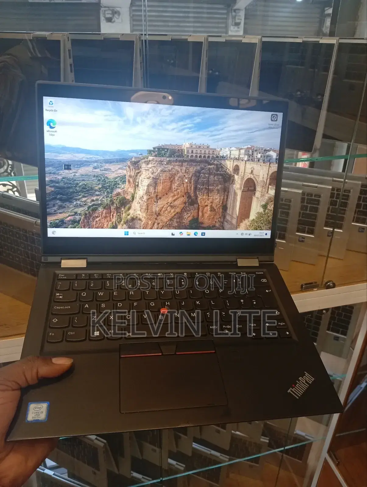 Laptop Lenovo ThinkPad X390 Yoga 8GB Intel Core i5 SSD 256GB