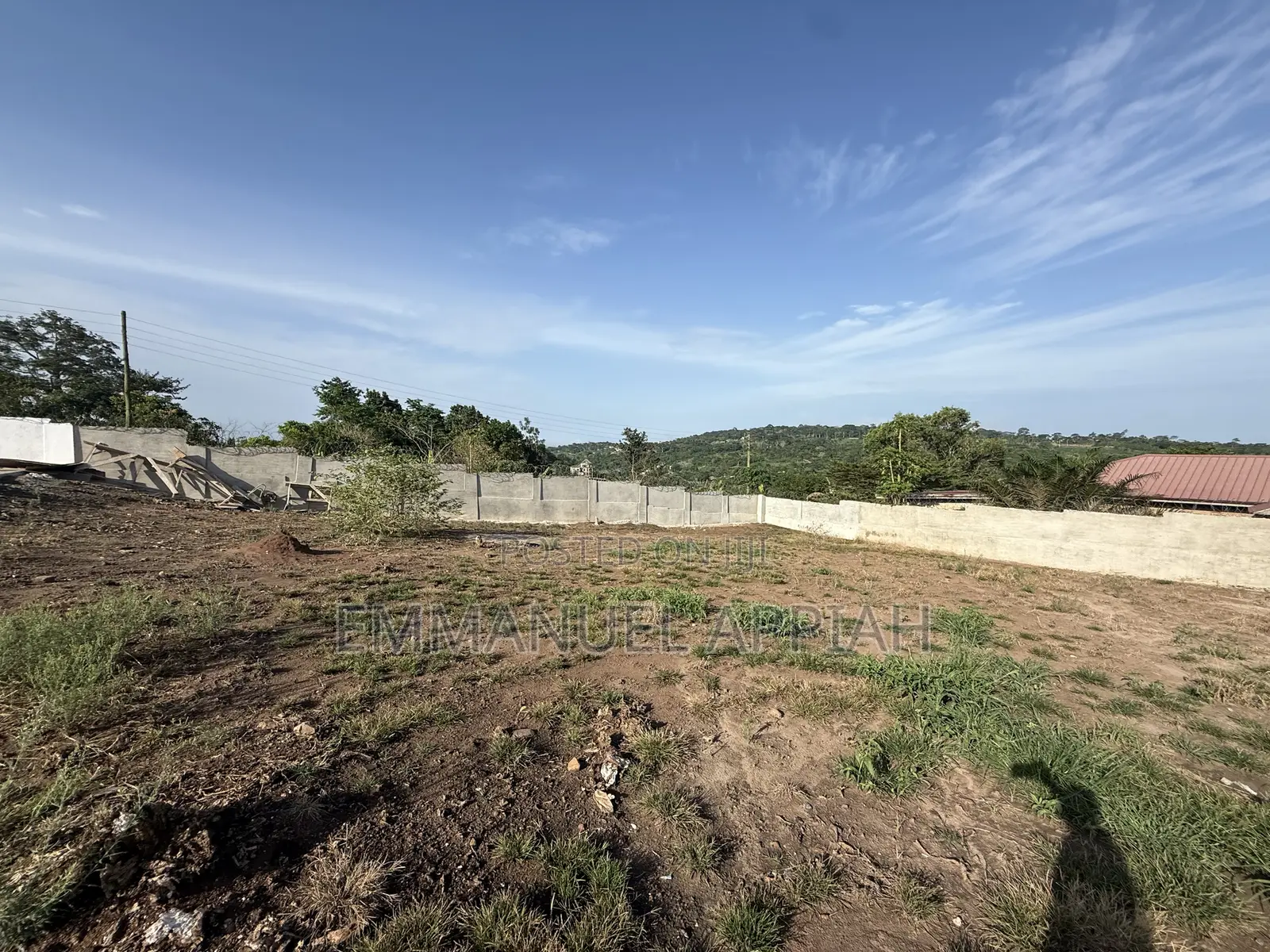 100/125 Plot for Sale at Peduase Kitase