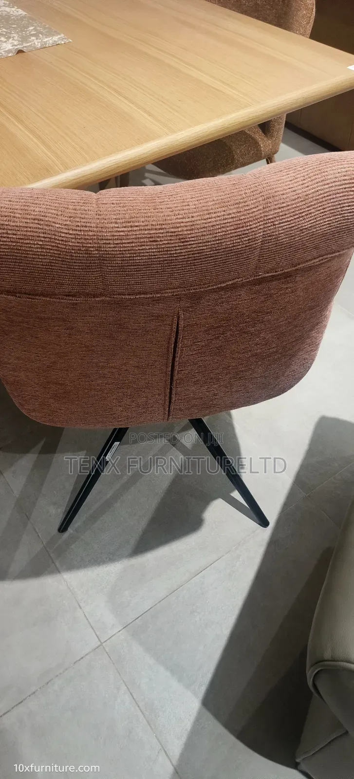 Dining Chair (Swivel) Orange