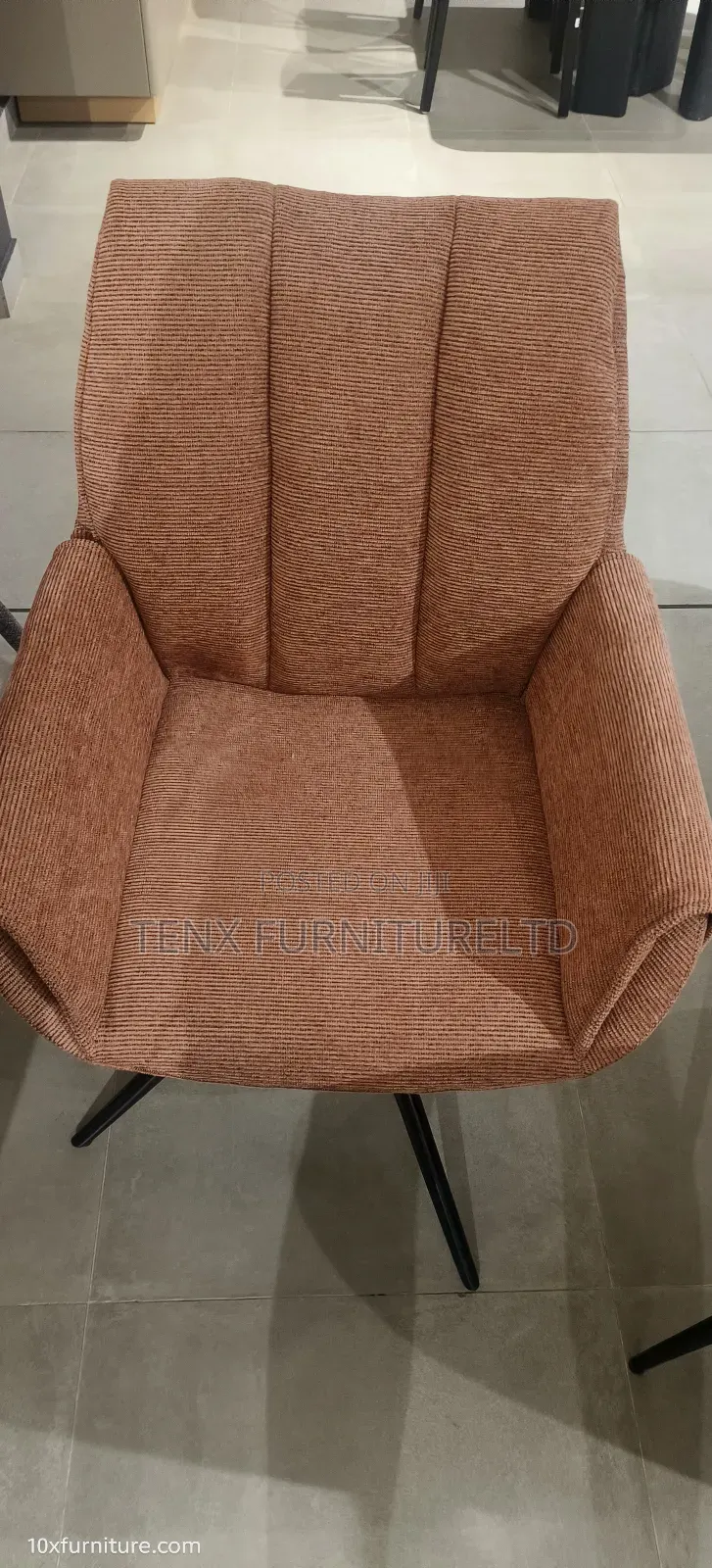 Dining Chair (Swivel) Orange