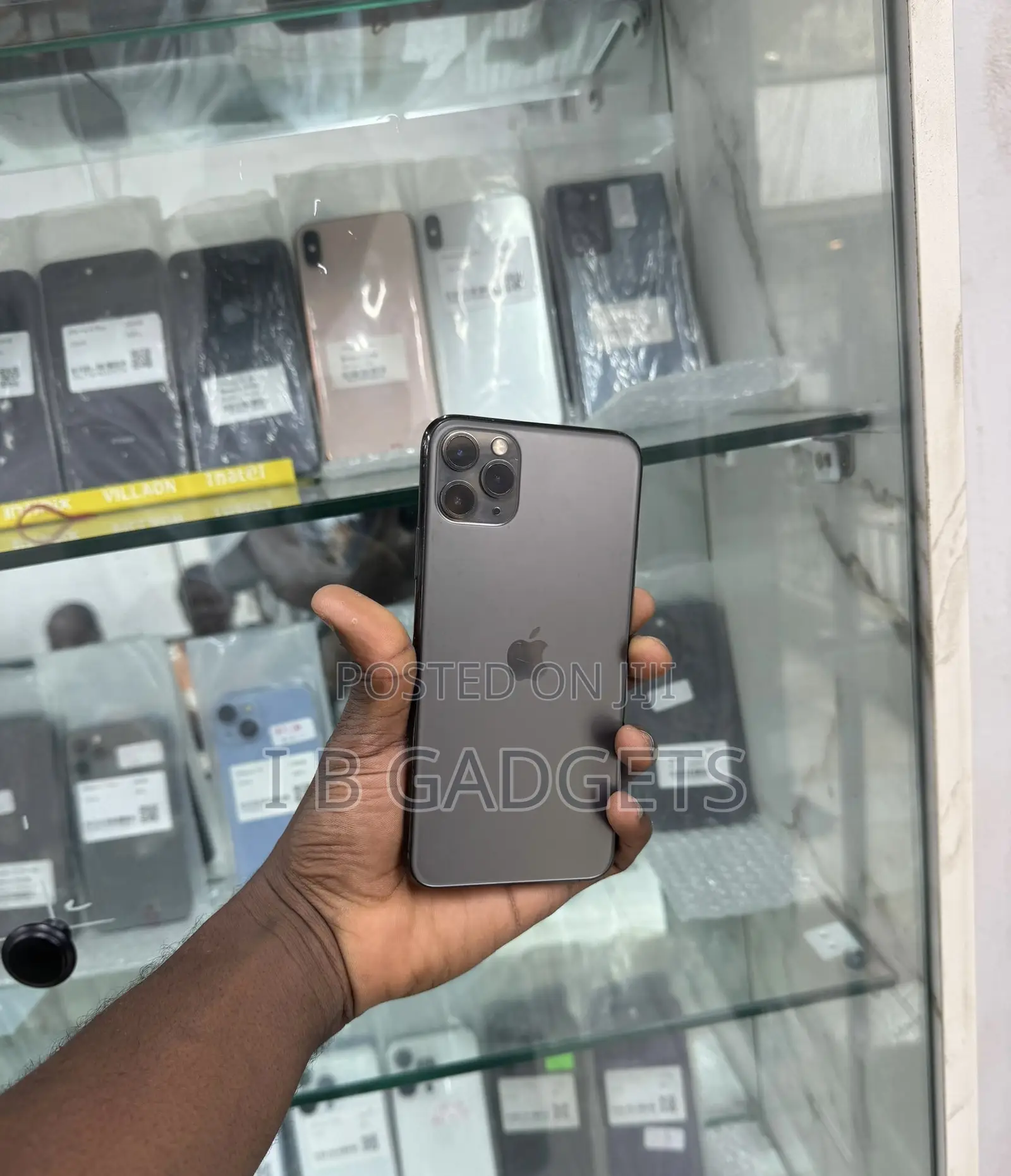 Apple iPhone 11 Pro Max 64 GB Gray