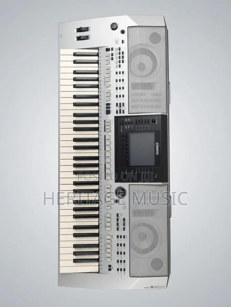 Yamaha S900