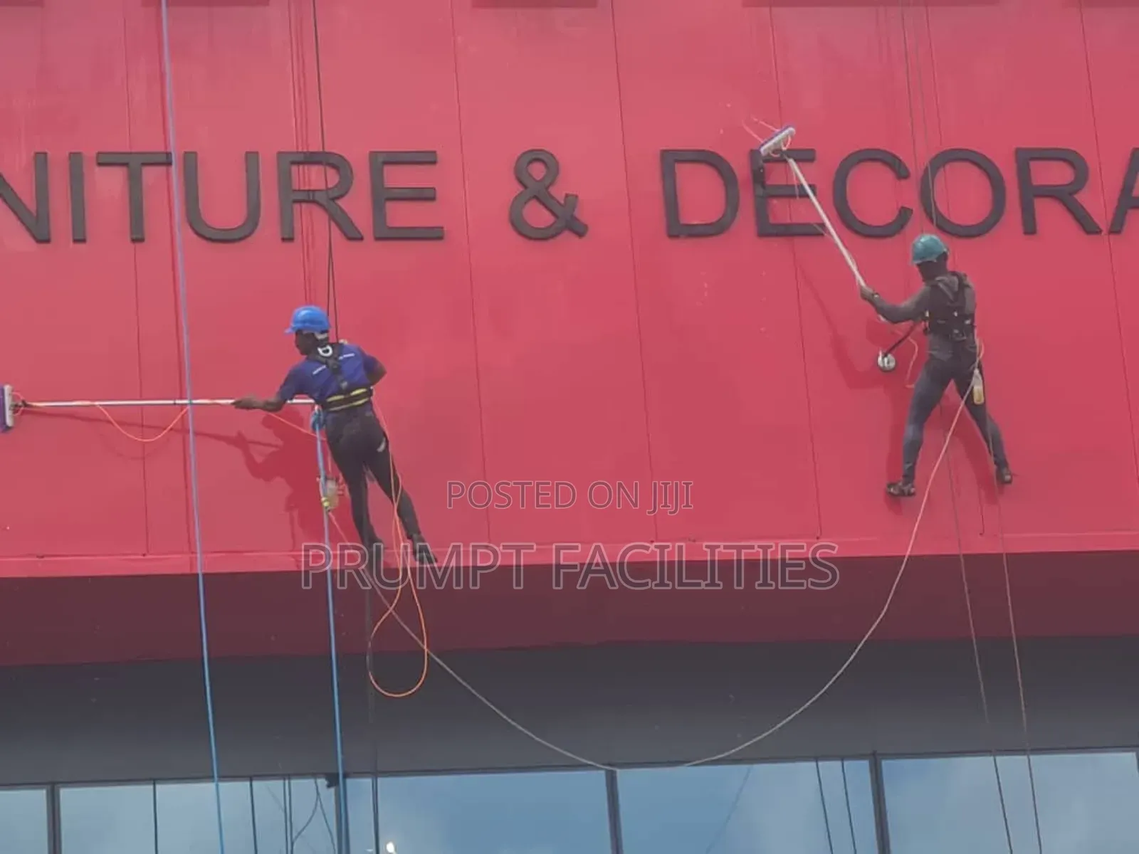 Alucubond and Window Glass Facade Cleaning