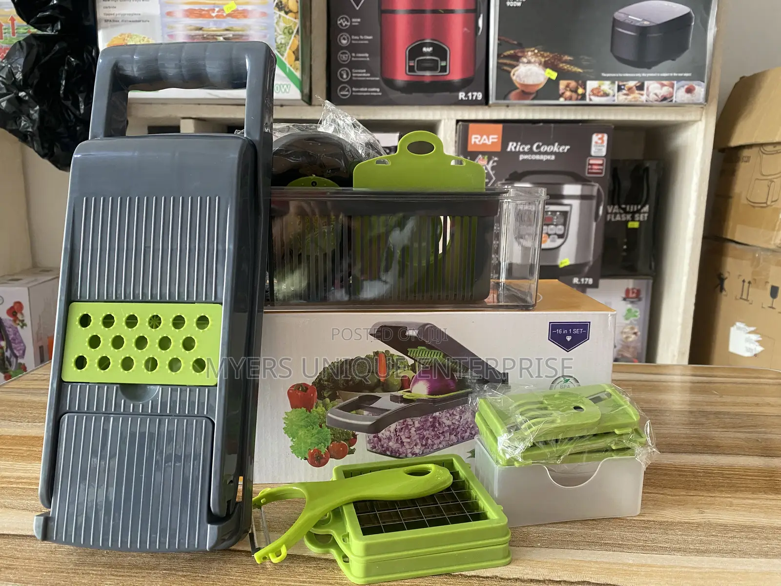 Your Fingers Are Safe While Chopping With 16pc Interchangeable Slicer