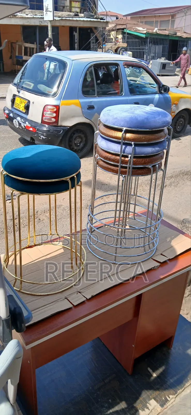 Affordable Round Chair