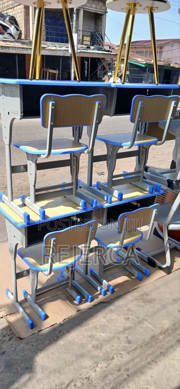 Sstudents Table and Chair