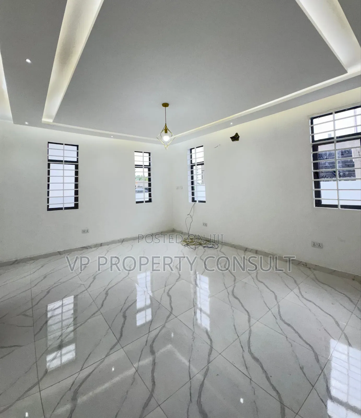 3bdrm House in School Junction for sale