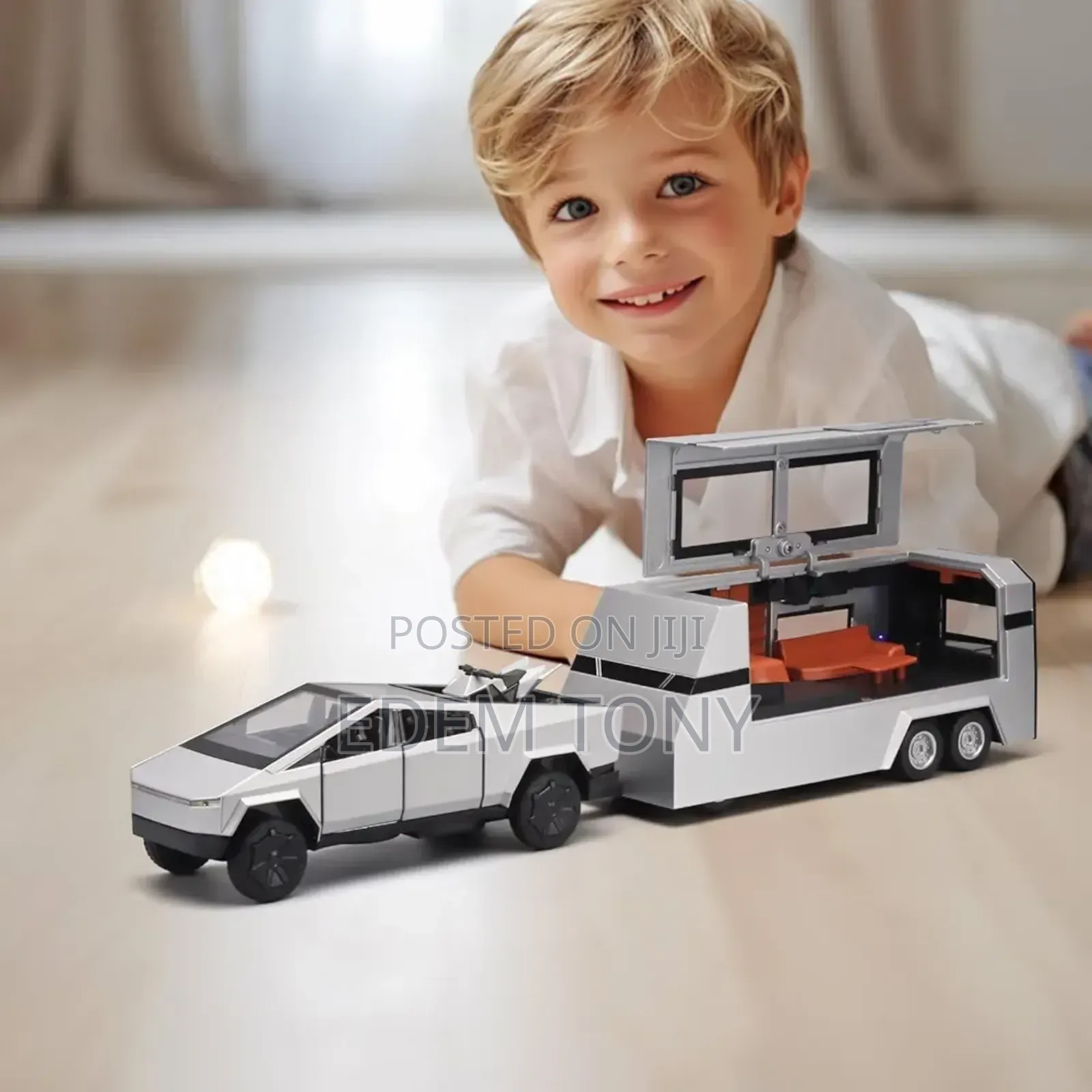 Tesla Cybertruck Die-Cast Toy Set Trailer, Charging Pile