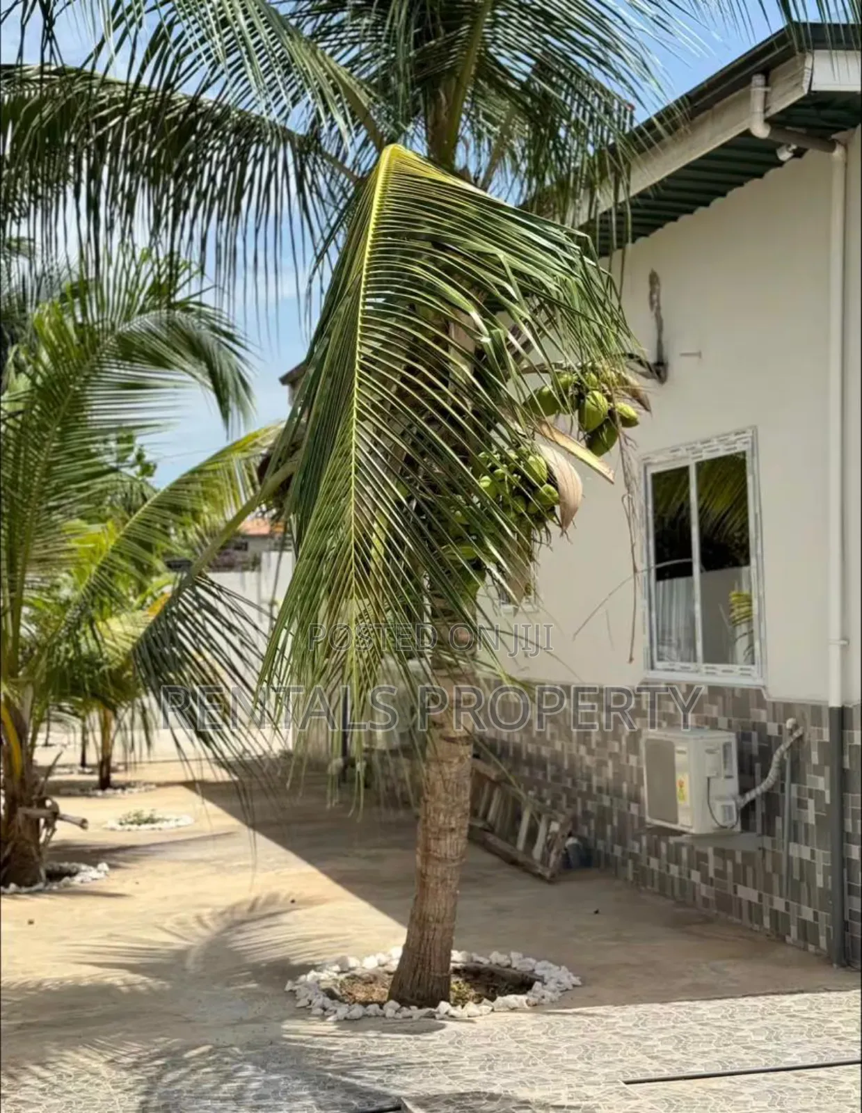 Furnished 3bdrm House in Housing Down for rent