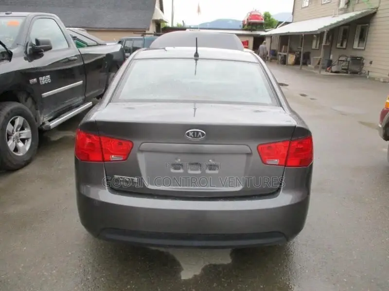 Kia Forte 2012 Tail Light