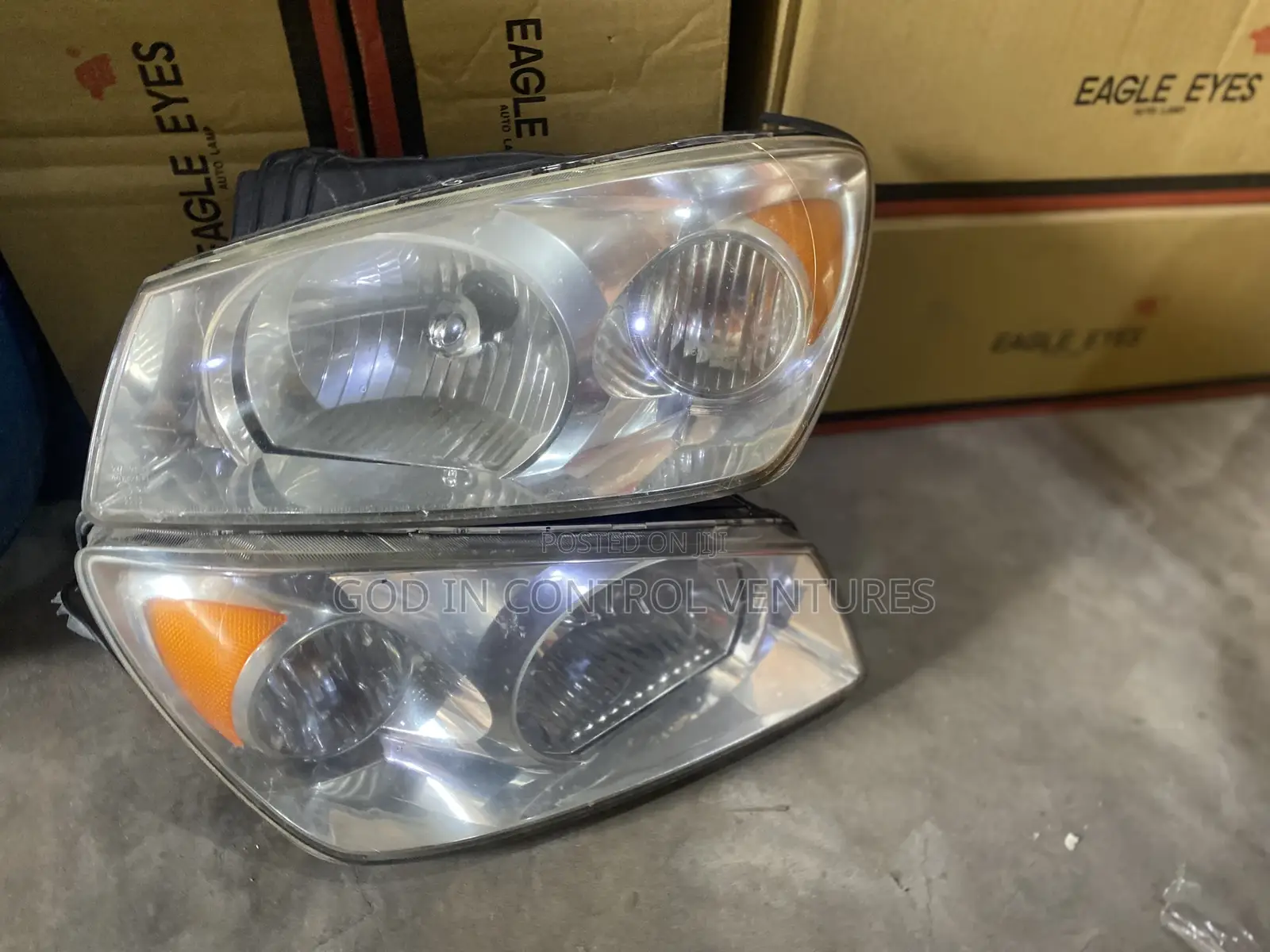 Kia Spectra 5 Headlight