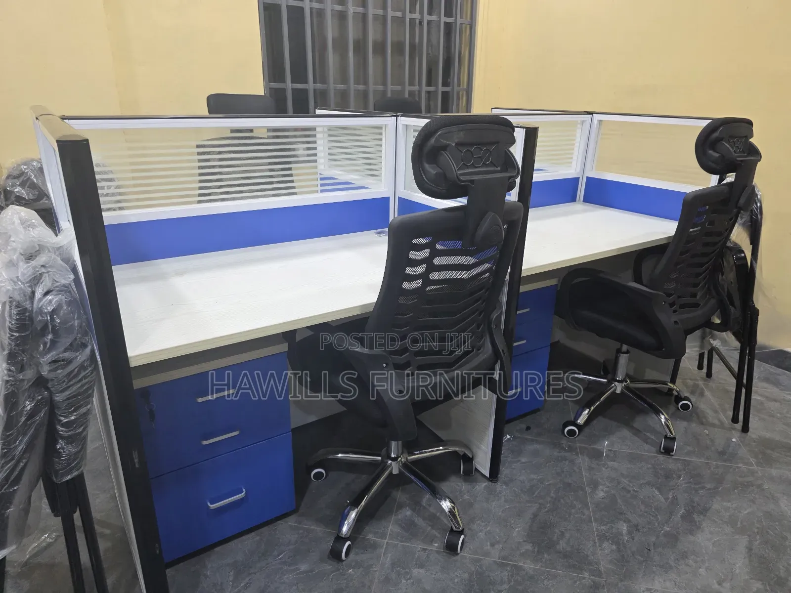 Four in One Office Workstation Cubicle With Storage Drawers
