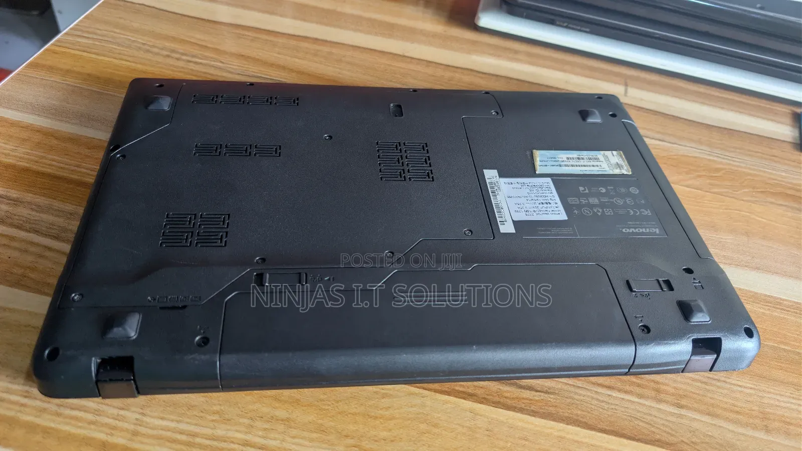 Laptop Lenovo IdeaPad Z575 8GB AMD HDD 500GB