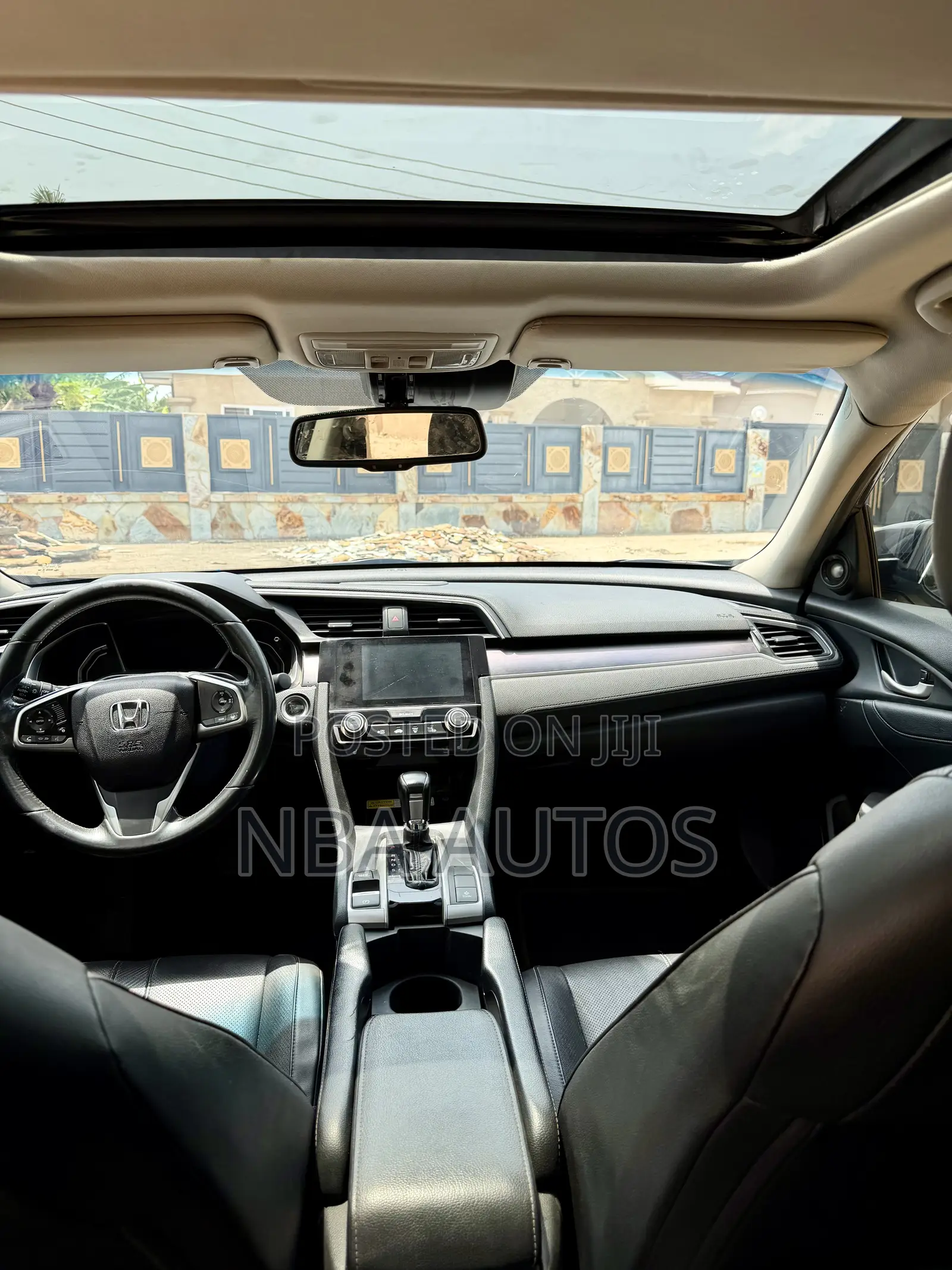 Honda Civic Touring 4dr Sedan (1.5L 4cyl) 2017 Gray