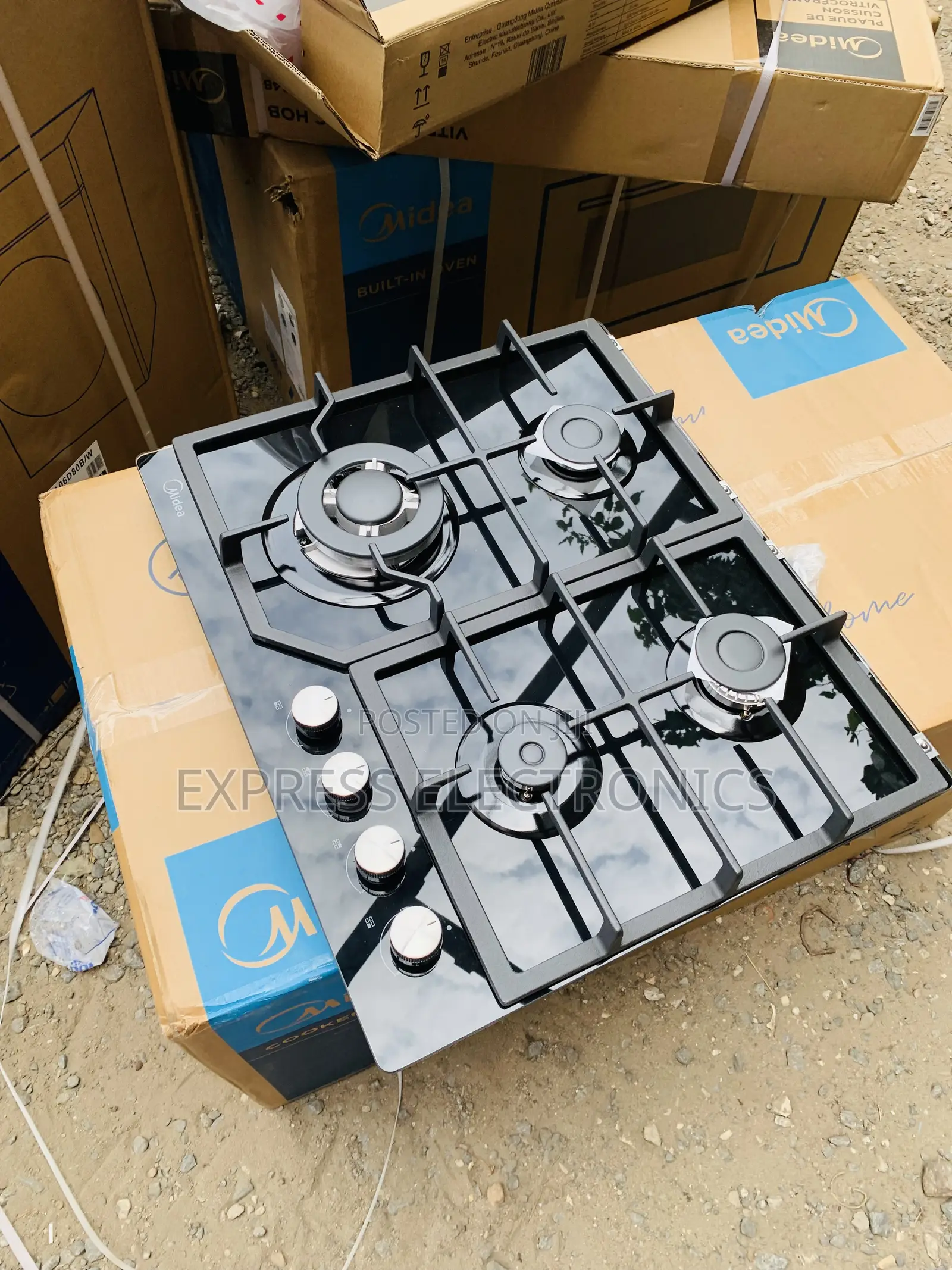 Brabd New Gas Cooker Built in Midea 4burger