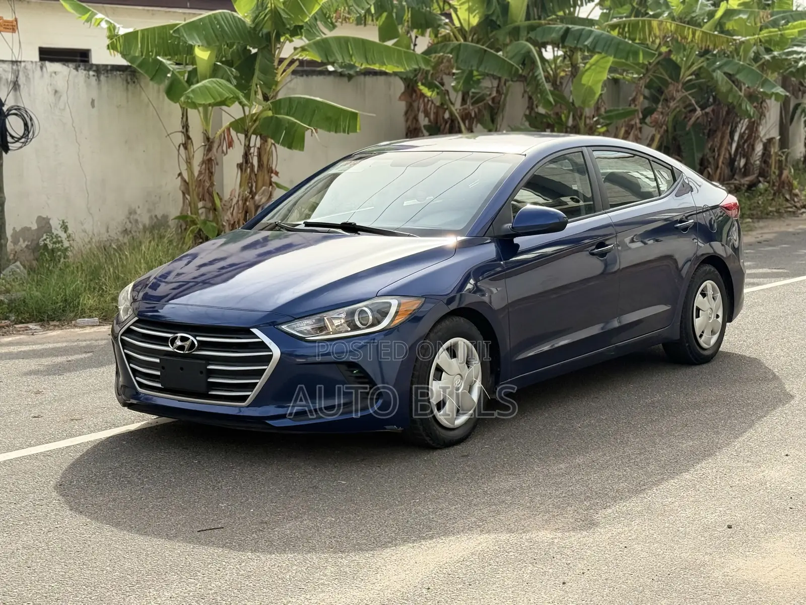 Hyundai Elantra SE Sedan FWD (2.0L 4cyl 6M) 2017 Blue