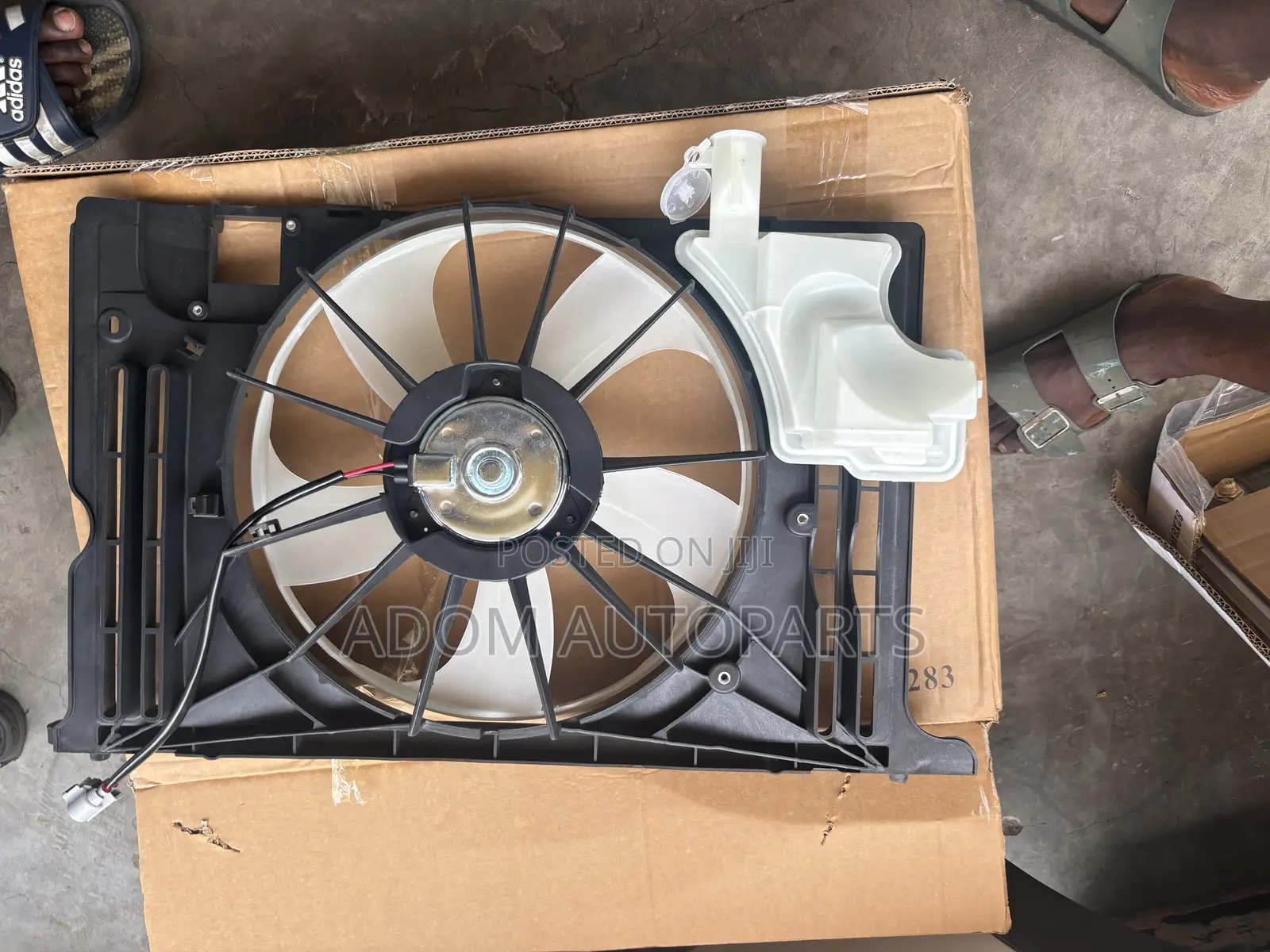 Toyota Corolla Radiator Fan 2009 2010 2011 2012 2013