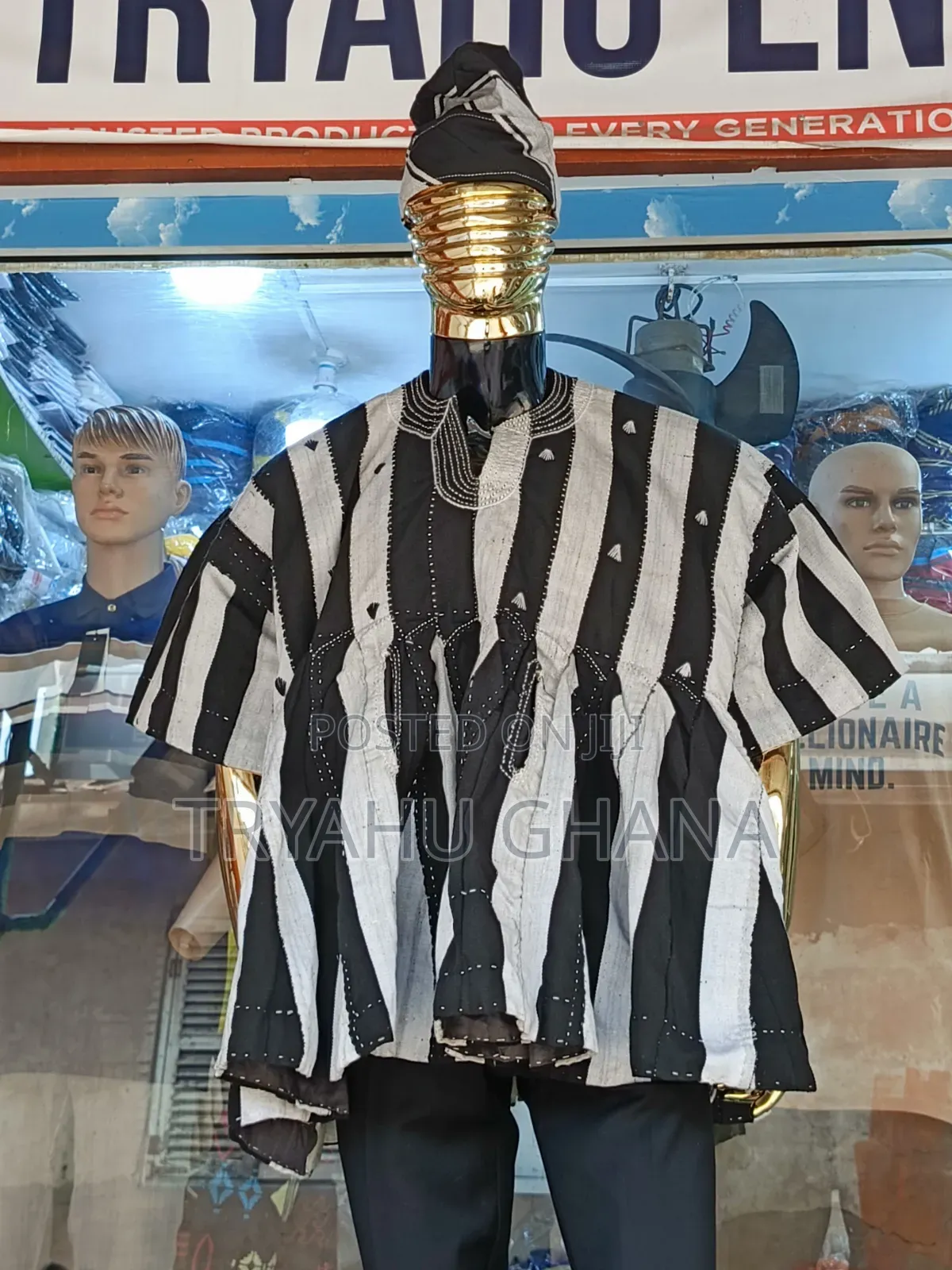 Fast Selling Premium Batakari Smocks Black and White Classy Design