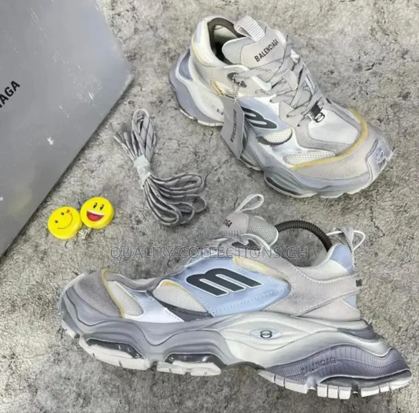 Balenciaga Cargo