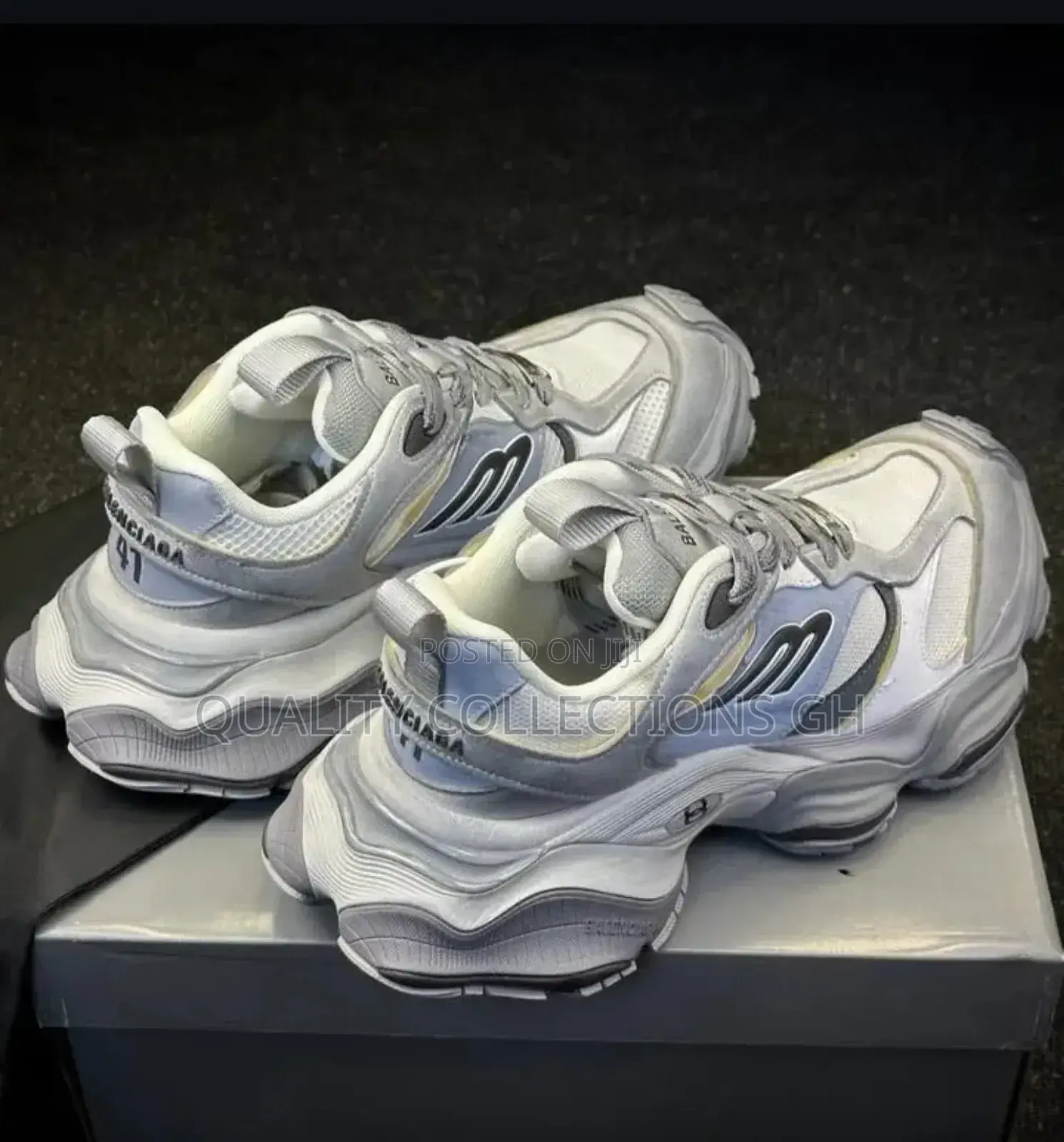 Balenciaga Cargo