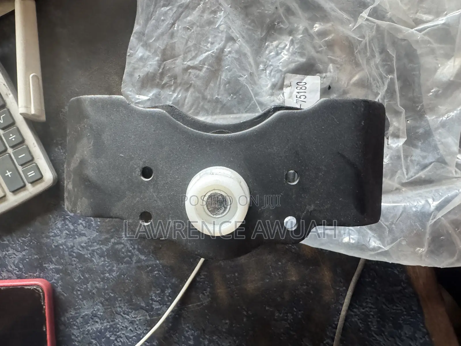 Toyota Landcruiser Prado and Hilux 2tr Gearbox Mount or Seat