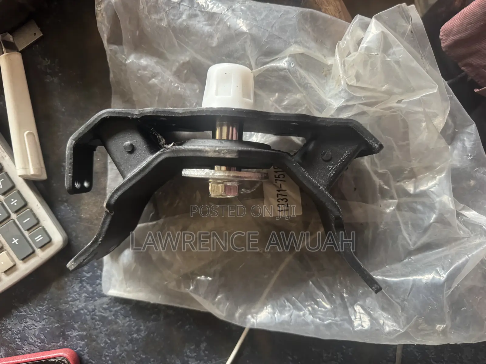Toyota Landcruiser Prado and Hilux 2tr Gearbox Mount or Seat