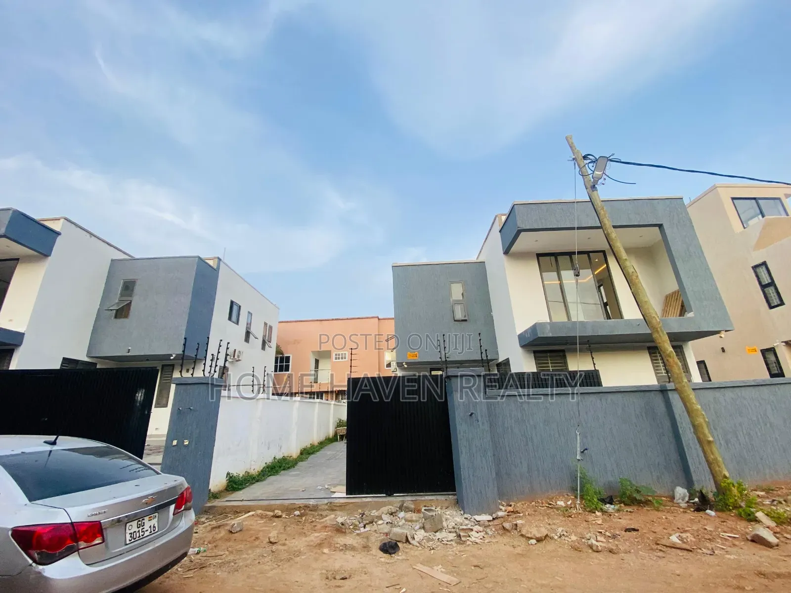 4bdrm House in Spintex Hfc 18, Baatsona Total for sale