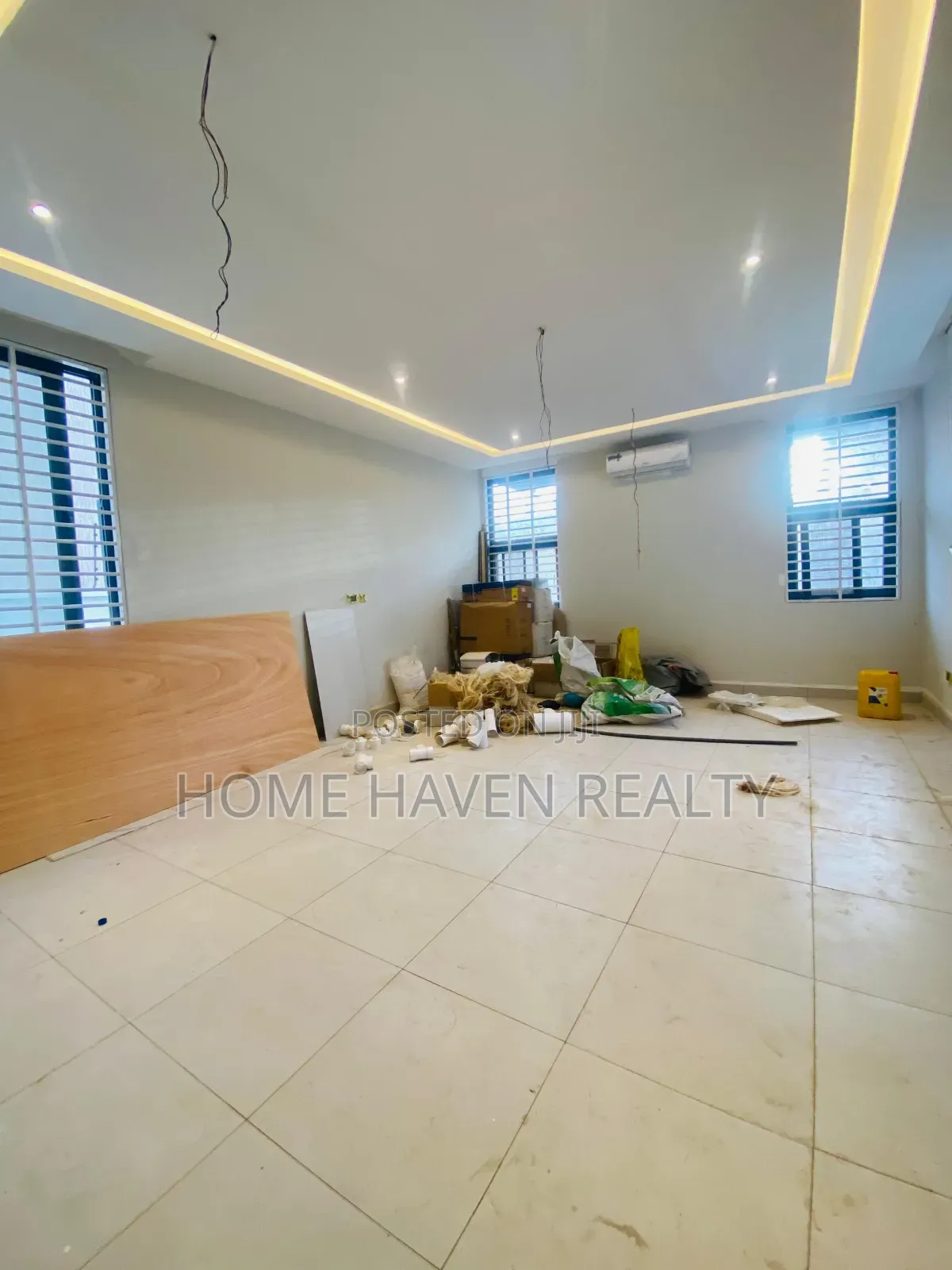4bdrm House in Spintex Hfc 18, Baatsona Total for sale