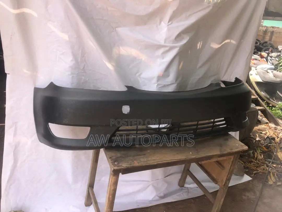 Toyota Camry 2005-2006 Front Bumper Se