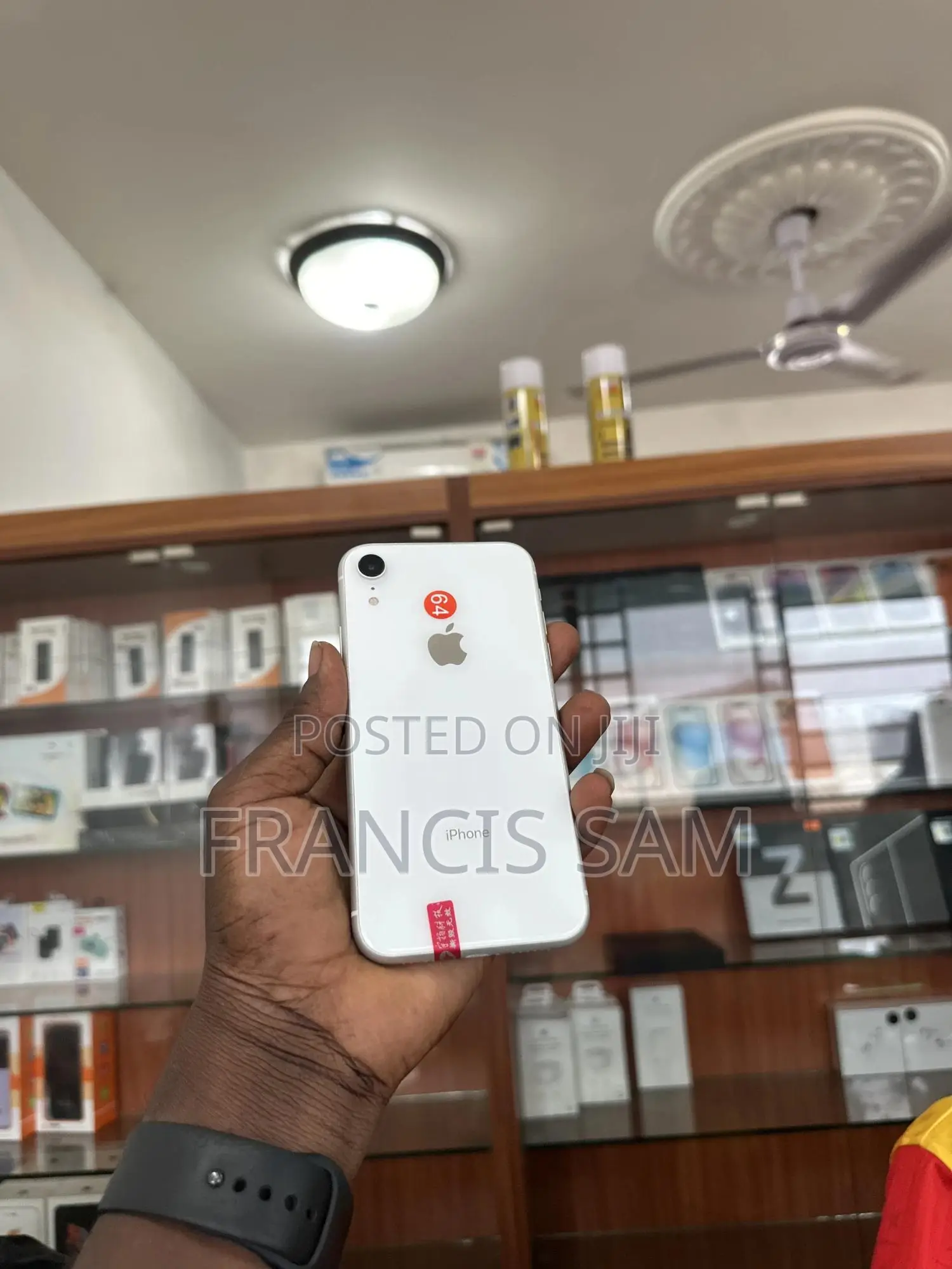 Apple iPhone XR 64 GB White