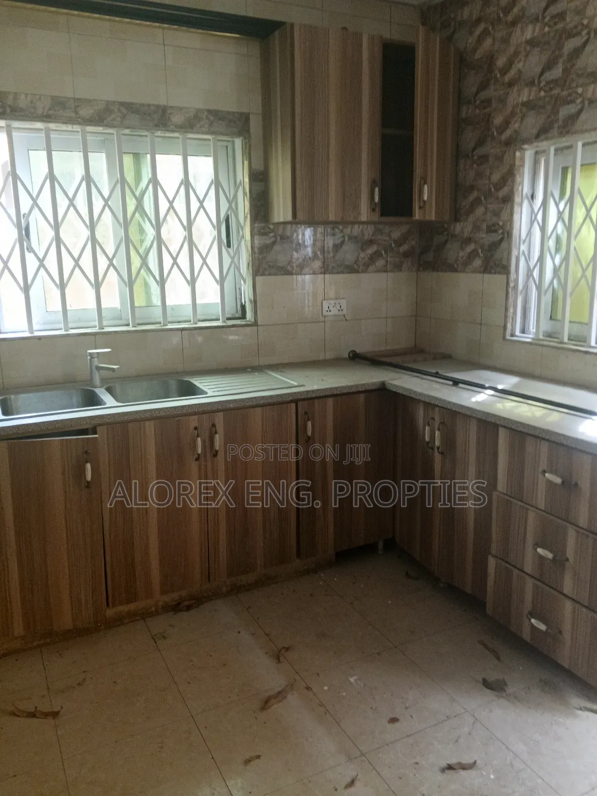 Furnished 3bdrm House in Oyarifa, Ghana Flag for rent