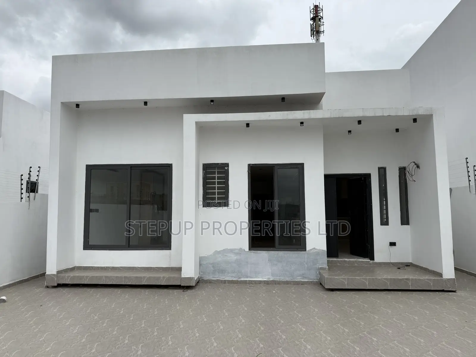 3bdrm House in East Legon Hills for sale